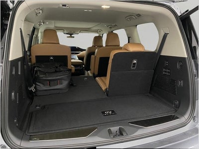 2027 INFINITI QX80 LUXE AWD