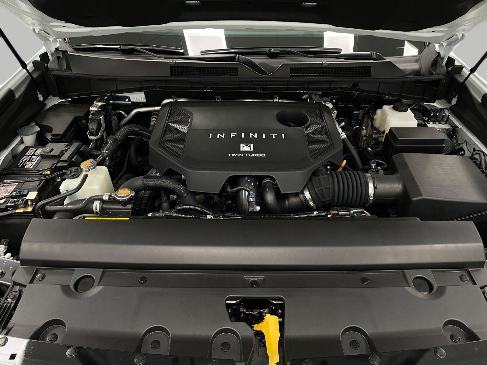 2027 INFINITI QX80 LUXE AWD