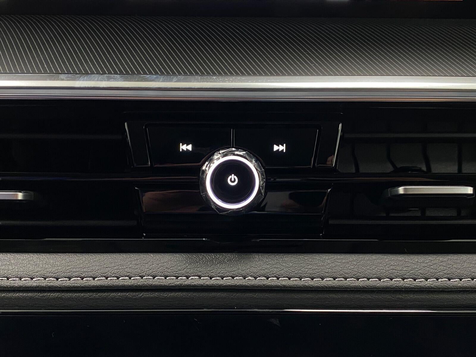 2027 INFINITI QX80 LUXE AWD