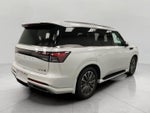 2027 INFINITI QX80 LUXE AWD