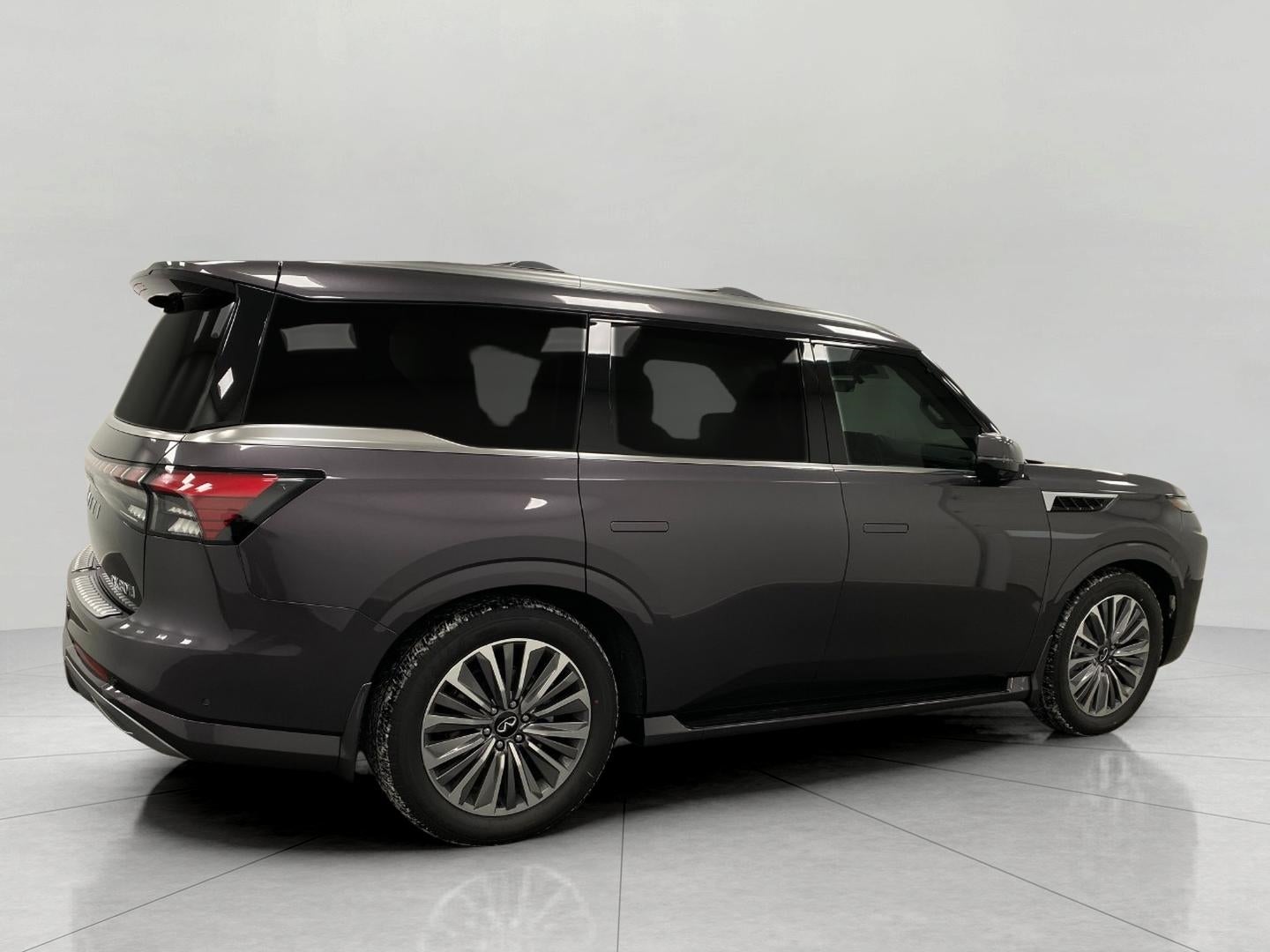 2026 INFINITI QX80 LUXE AWD