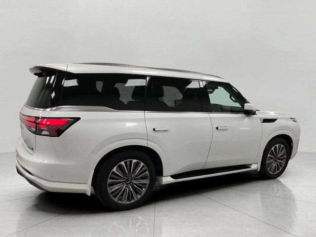 2026 INFINITI QX80 LUXE AWD