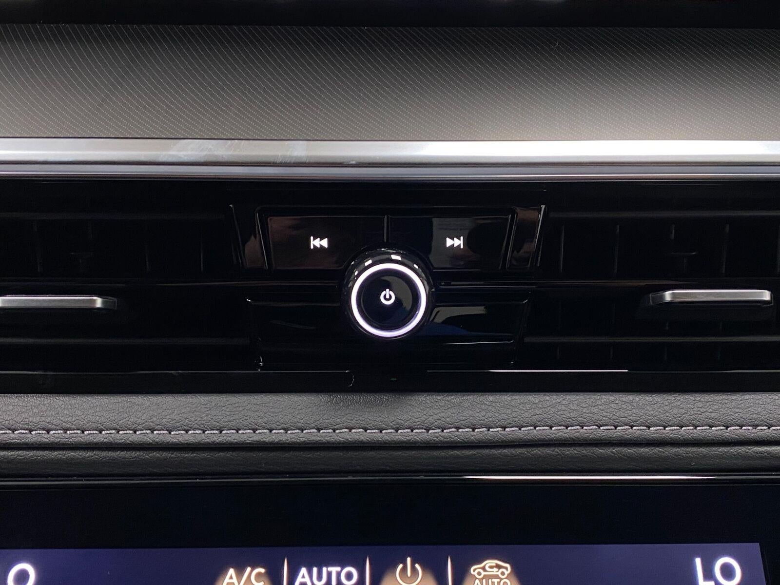 2027 INFINITI QX80 LUXE AWD