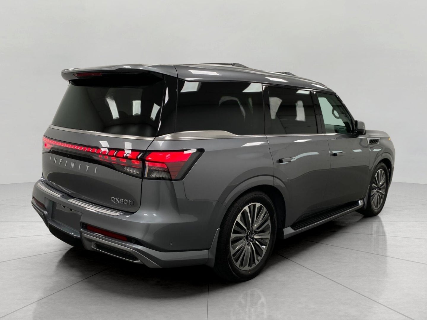 2027 INFINITI QX80 LUXE AWD