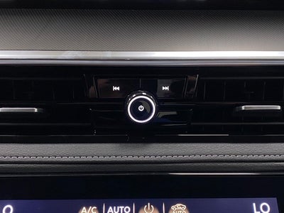 2027 INFINITI QX80 LUXE AWD