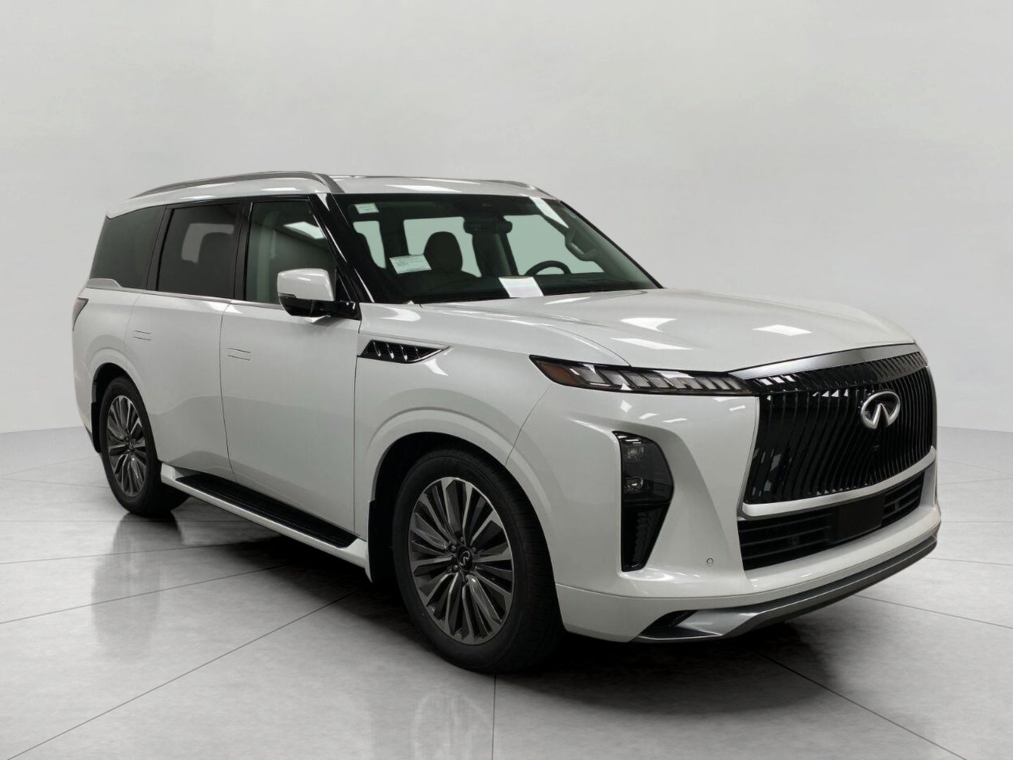 2027 INFINITI QX80 LUXE AWD