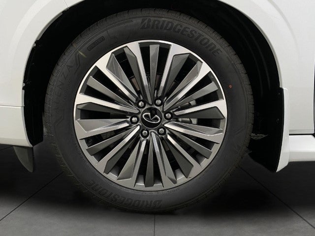 2027 INFINITI QX80 LUXE AWD