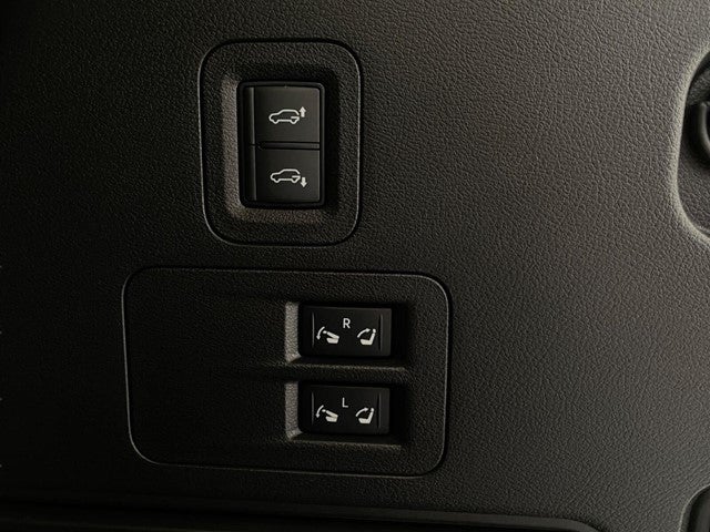 2027 INFINITI QX80 LUXE AWD