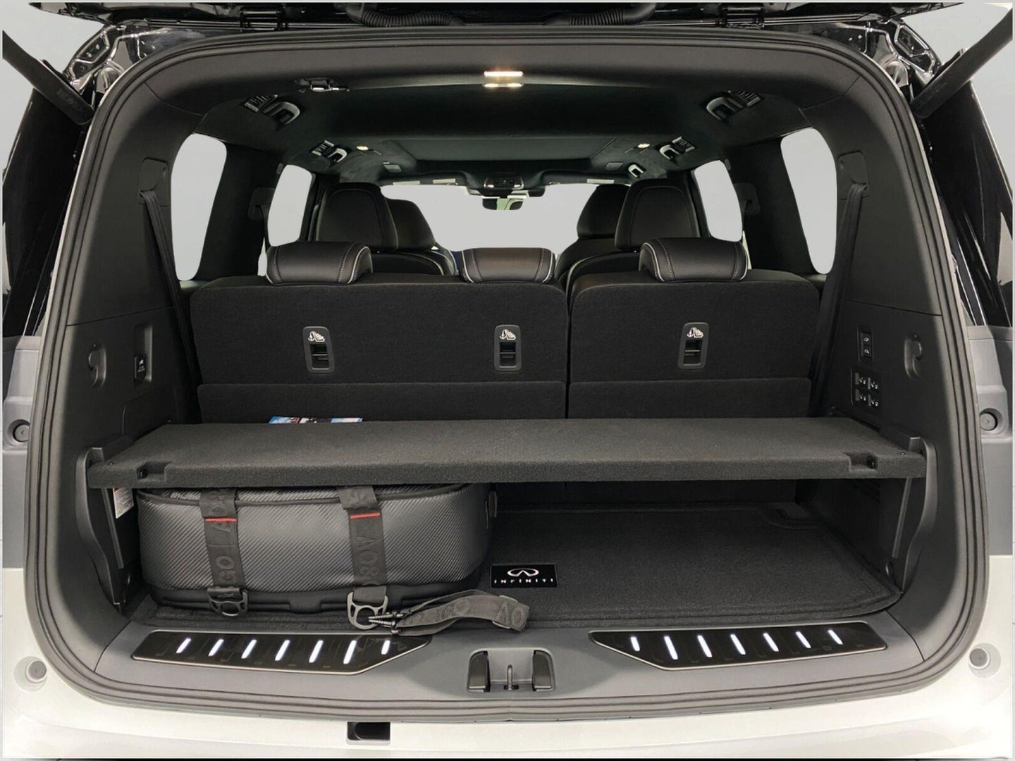2027 INFINITI QX80 AUTOGRAPH AWD
