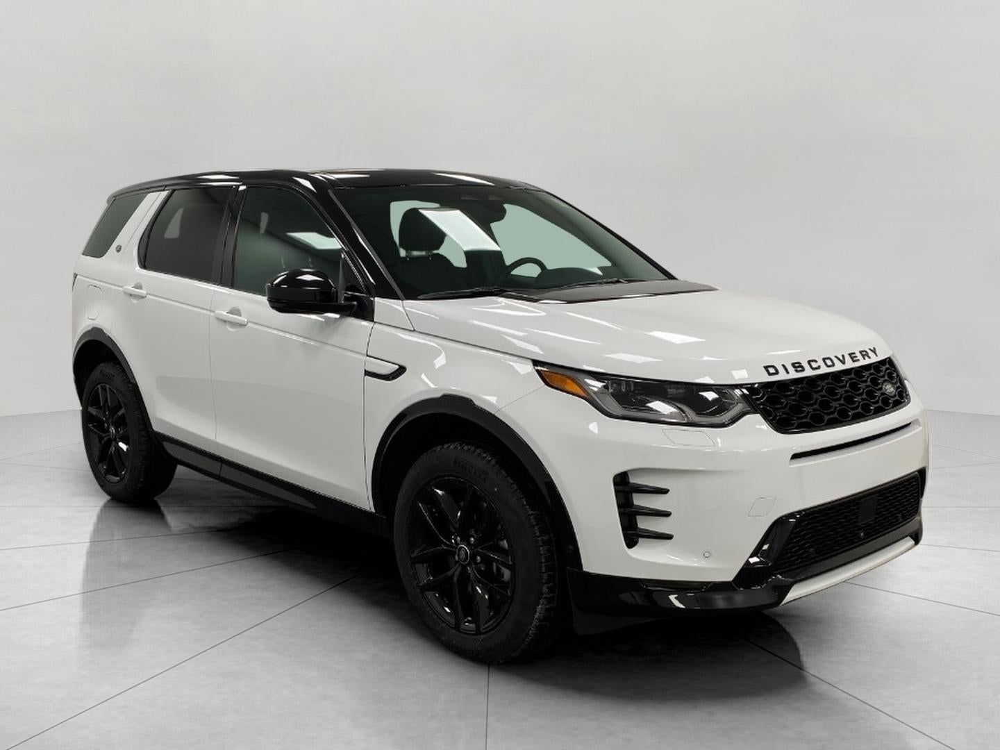 2025 Land Rover Discovery Sport Dynamic SE 4WD