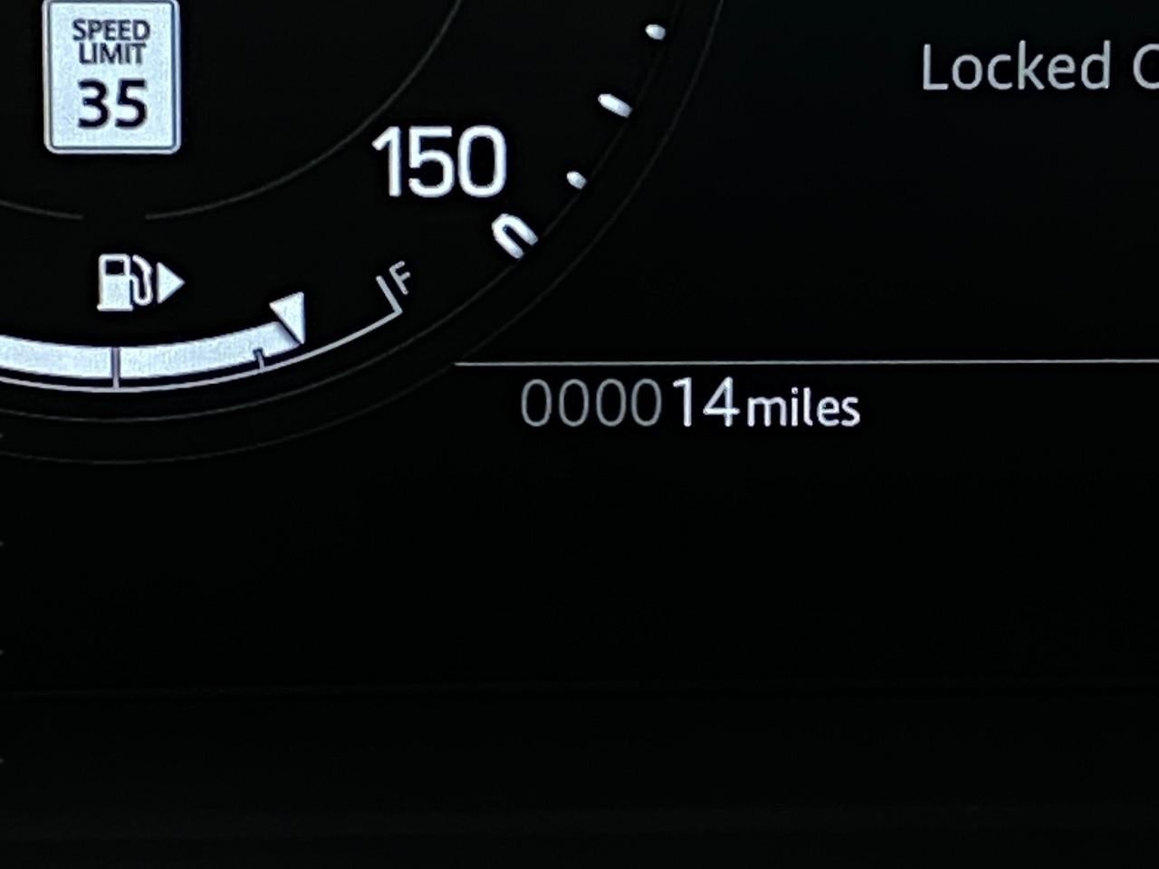 2026 Land Rover Defender 110 P400 X-Dynamic SE