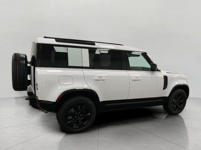 2026 Land Rover Defender 110 P400 X-Dynamic SE