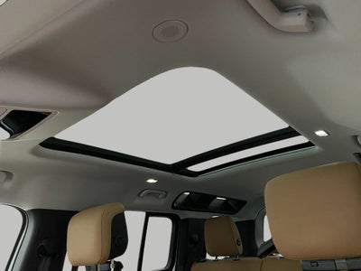 2026 Land Rover Defender 110 P400 X-Dynamic SE