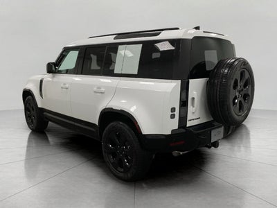 2026 Land Rover Defender 110 P400 X-Dynamic SE