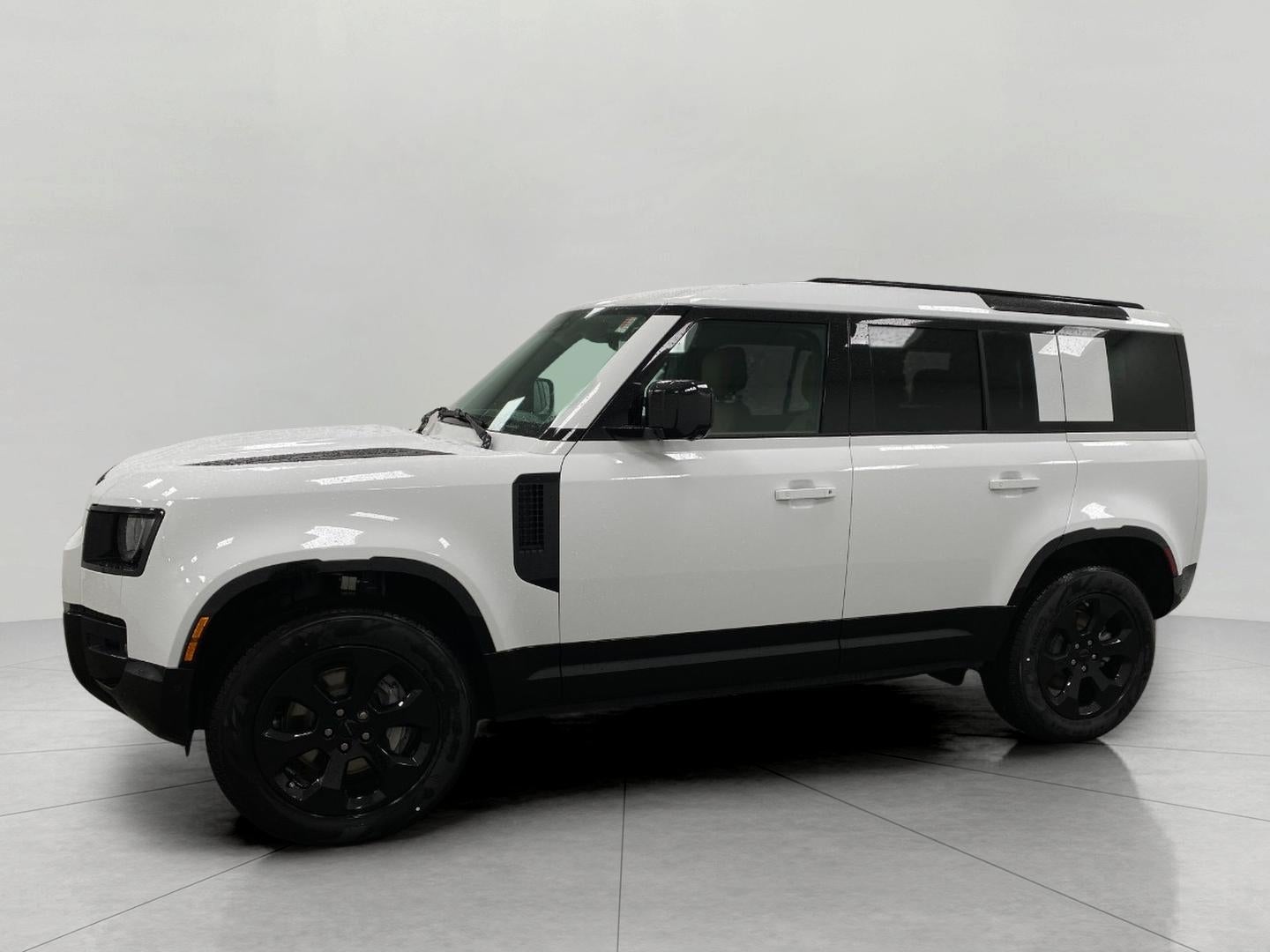 2026 Land Rover Defender 110 P400 X-Dynamic SE