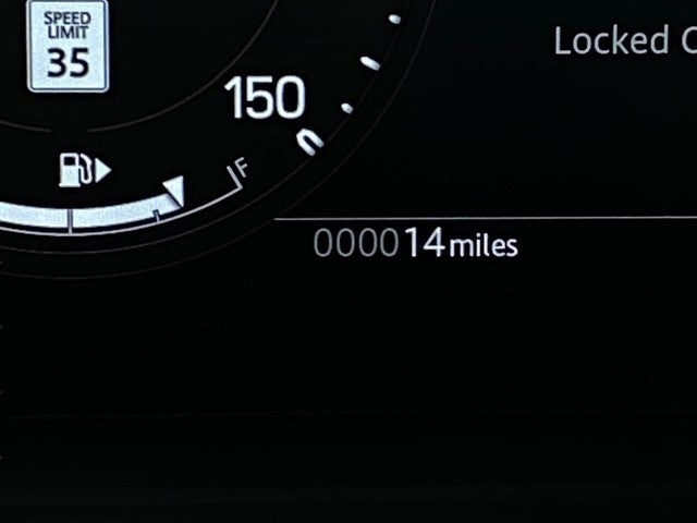 2026 Land Rover Defender 110 P400 X-Dynamic SE