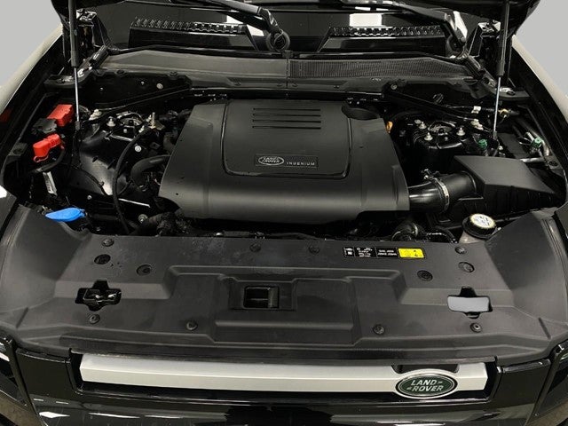 2025 Land Rover Defender 110 P300 S