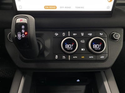 2025 Land Rover Defender 110 P300 S