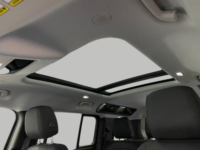 2025 Land Rover Defender 110 P300 S