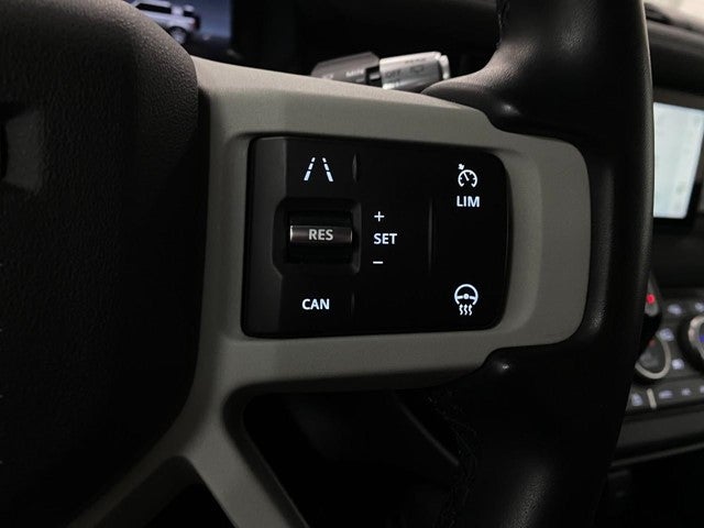 2021 Land Rover Defender 110 SE AWD