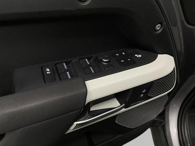 2021 Land Rover Defender 110 SE AWD