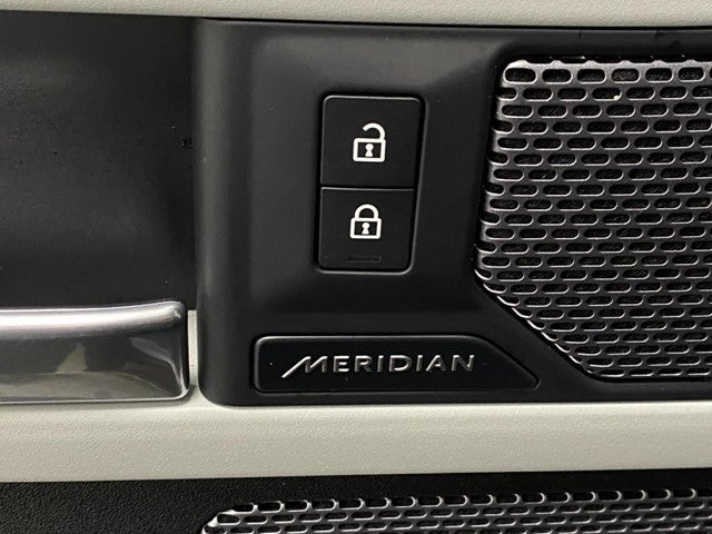 2021 Land Rover Defender 110 SE AWD