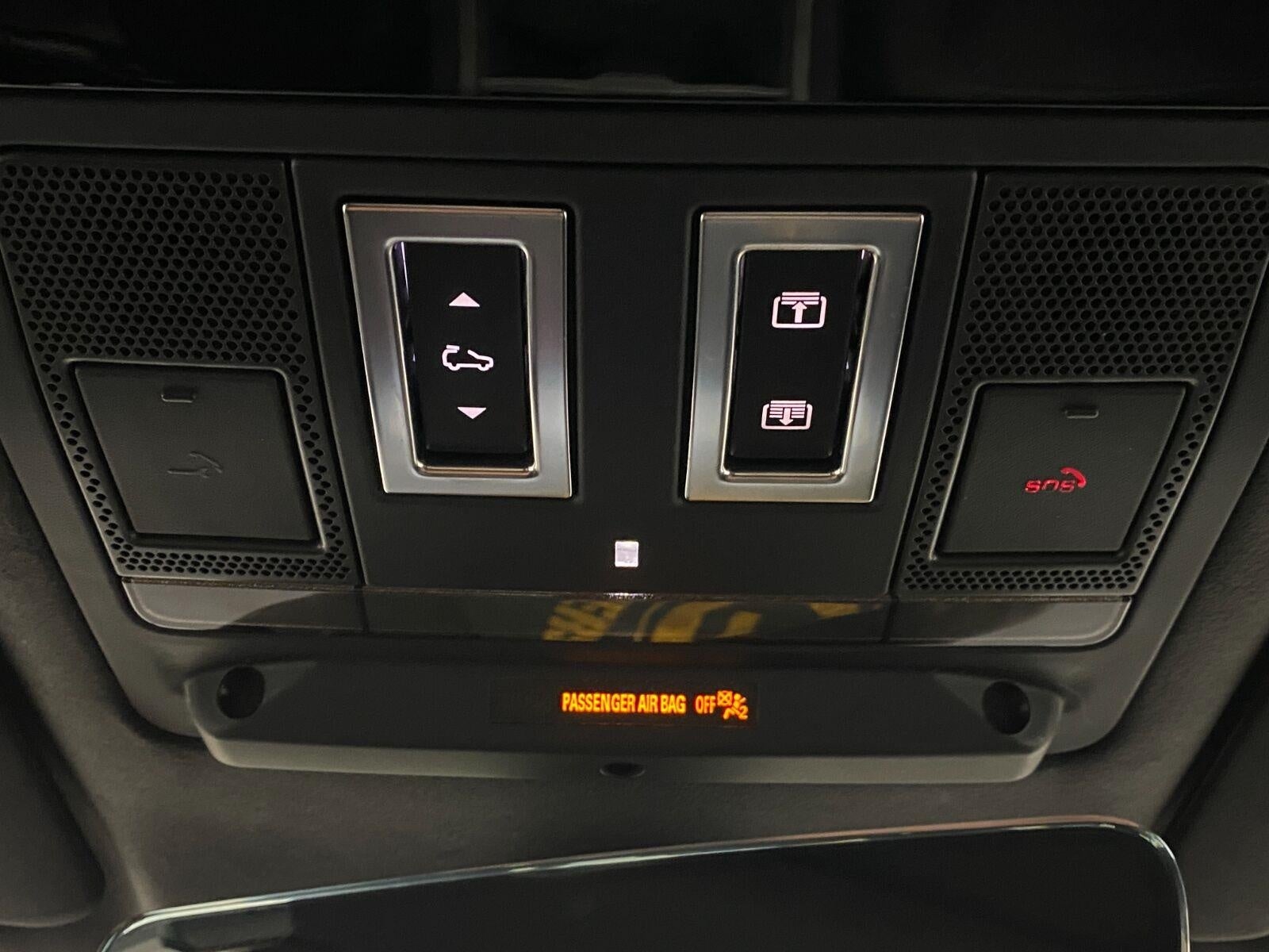 2025 Land Rover Defender 110 P400 Sedona Red Edition