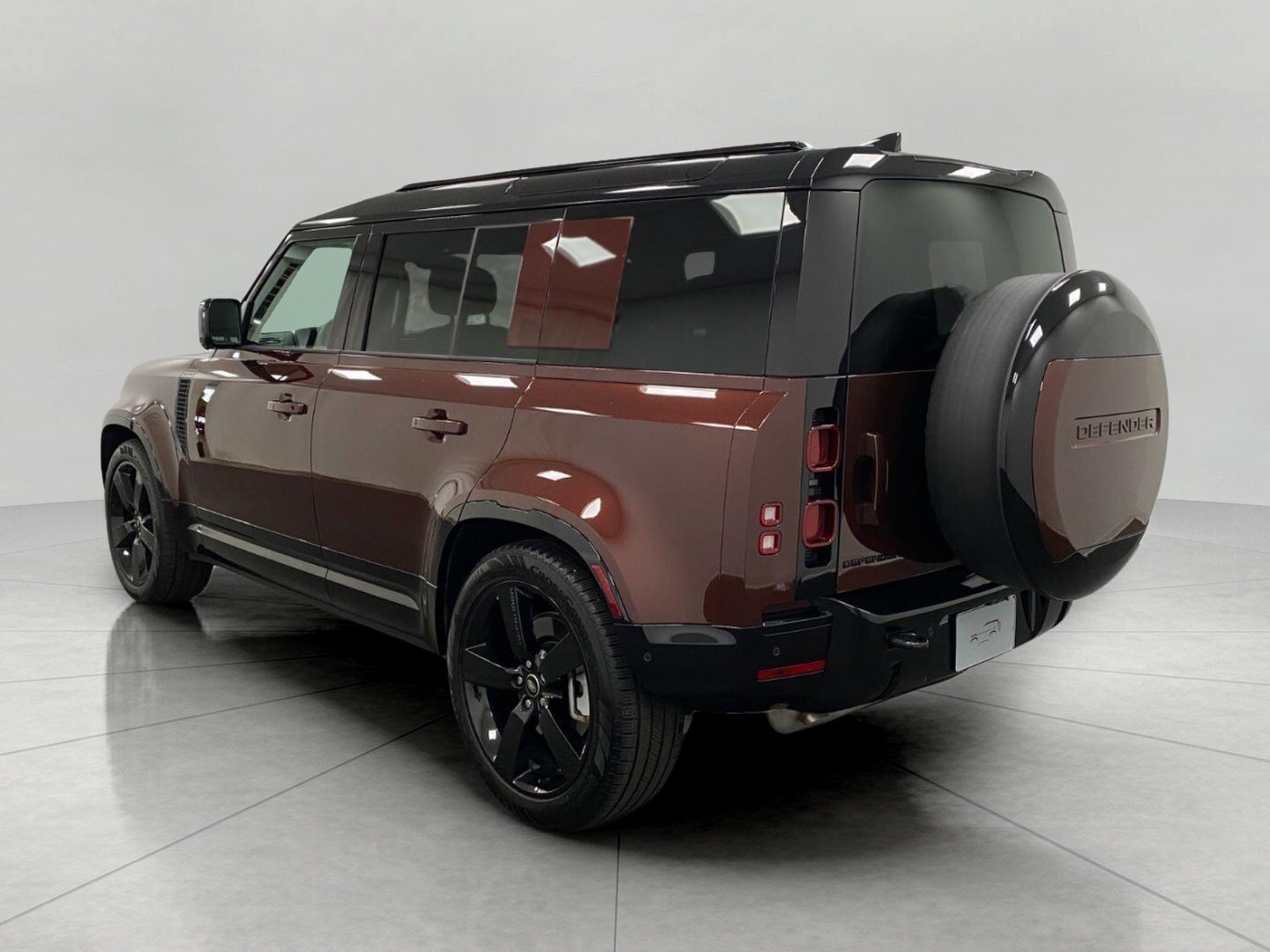 2025 Land Rover Defender 110 P400 Sedona Red Edition