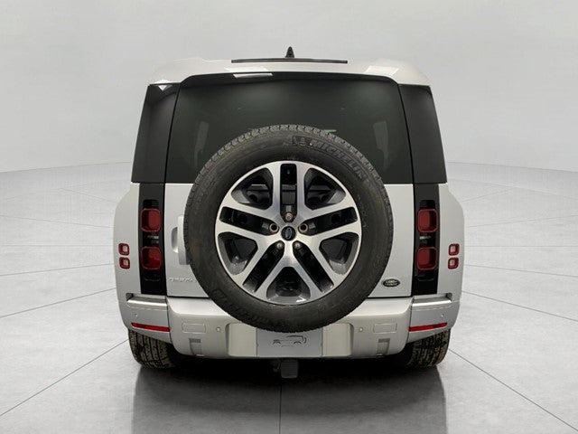 2022 Land Rover Defender 110 XS Edition AWD