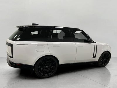 2024 Land Rover Range Rover P530 SE SWB