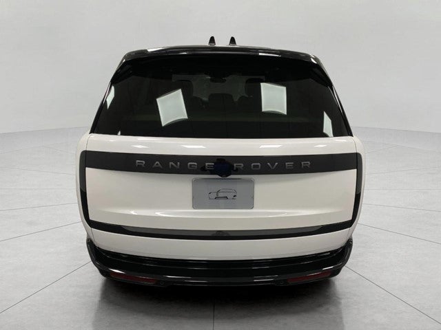 2025 Land Rover Range Rover P530 SE SWB