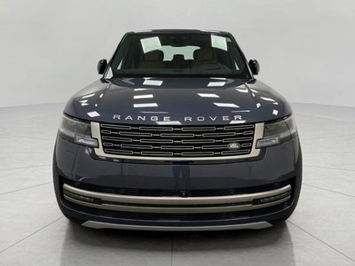 2025 Land Rover Range Rover P400 SE SWB