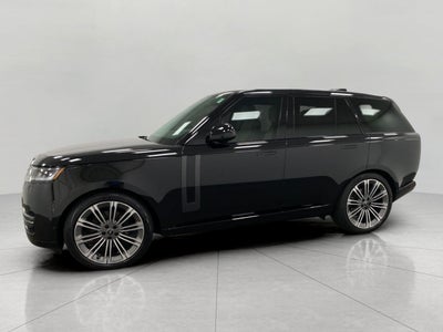 2025 Land Rover Range Rover P400 SE SWB