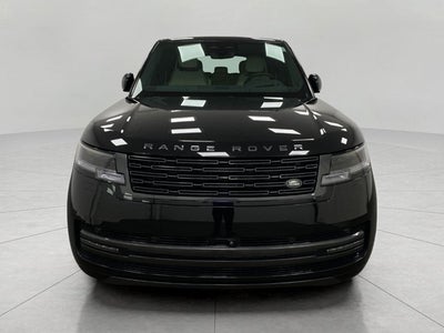 2025 Land Rover Range Rover P400 SE SWB