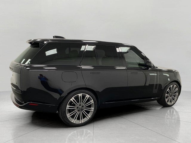 2025 Land Rover Range Rover P400 SE SWB