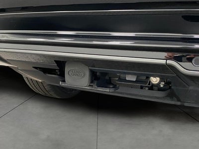 2025 Land Rover Range Rover P400 SE SWB
