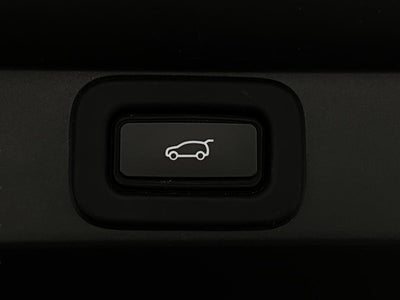 2022 Land Rover Range Rover P400 SE SWB