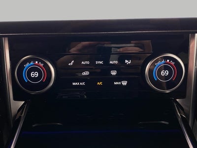 2022 Land Rover Range Rover P400 SE SWB