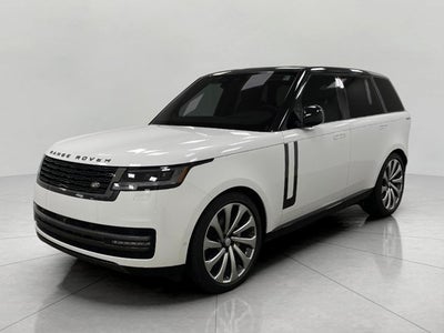 2022 Land Rover Range Rover P400 SE SWB