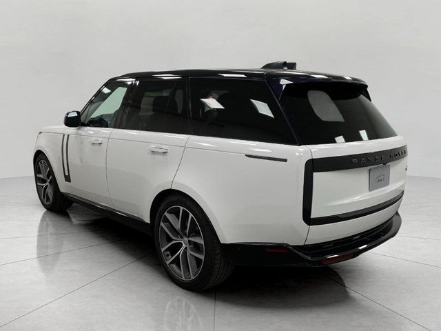 2022 Land Rover Range Rover P400 SE SWB