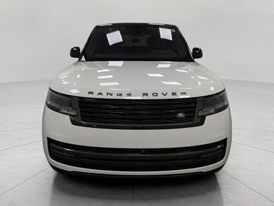2022 Land Rover Range Rover P400 SE SWB