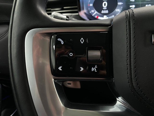 2022 Land Rover Range Rover P400 SE SWB