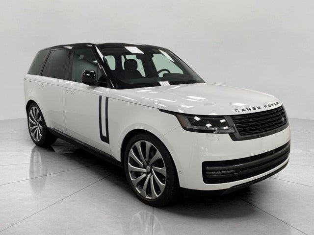 2022 Land Rover Range Rover P400 SE SWB