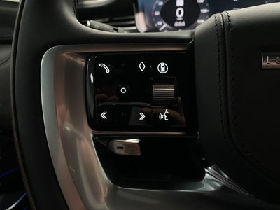 2025 Land Rover Range Rover P400 SE SWB