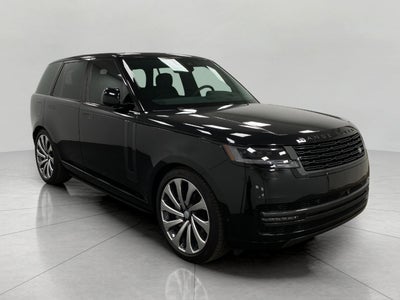 2025 Land Rover Range Rover P400 SE SWB
