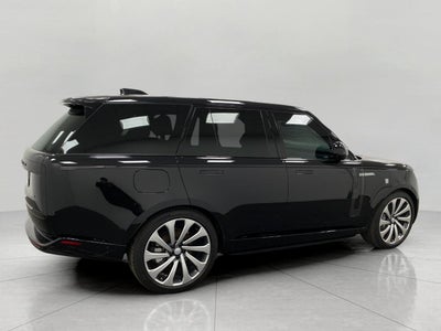 2025 Land Rover Range Rover P400 SE SWB