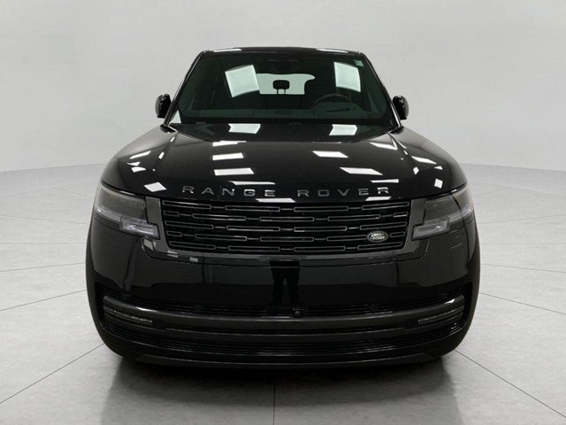 2025 Land Rover Range Rover P400 SE SWB