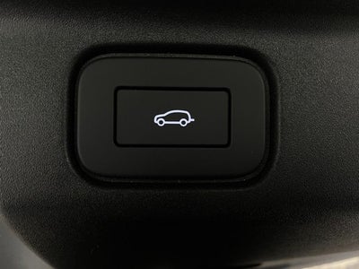 2025 Land Rover Range Rover P400 SE SWB