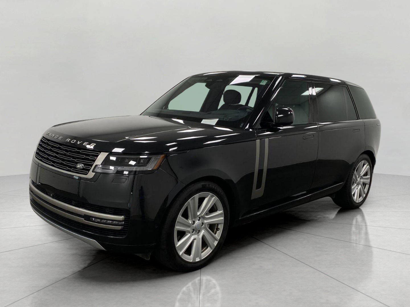 2022 Land Rover Range Rover P400 SE LWB 7 Seat