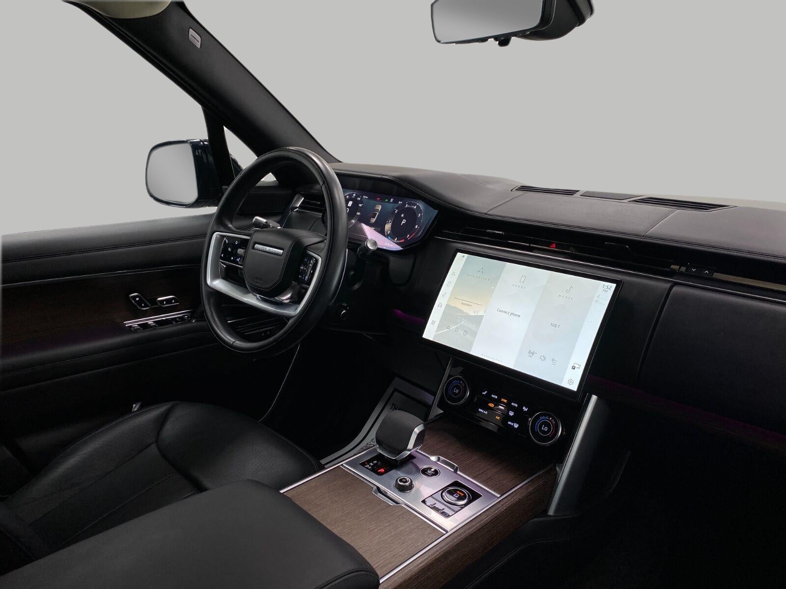 2022 Land Rover Range Rover P400 SE LWB 7 Seat